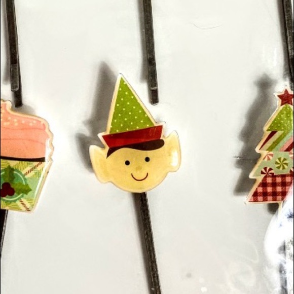 NIP Simple Stories Mistletoe Kisses Decorative Clips - Picture 9 of 11